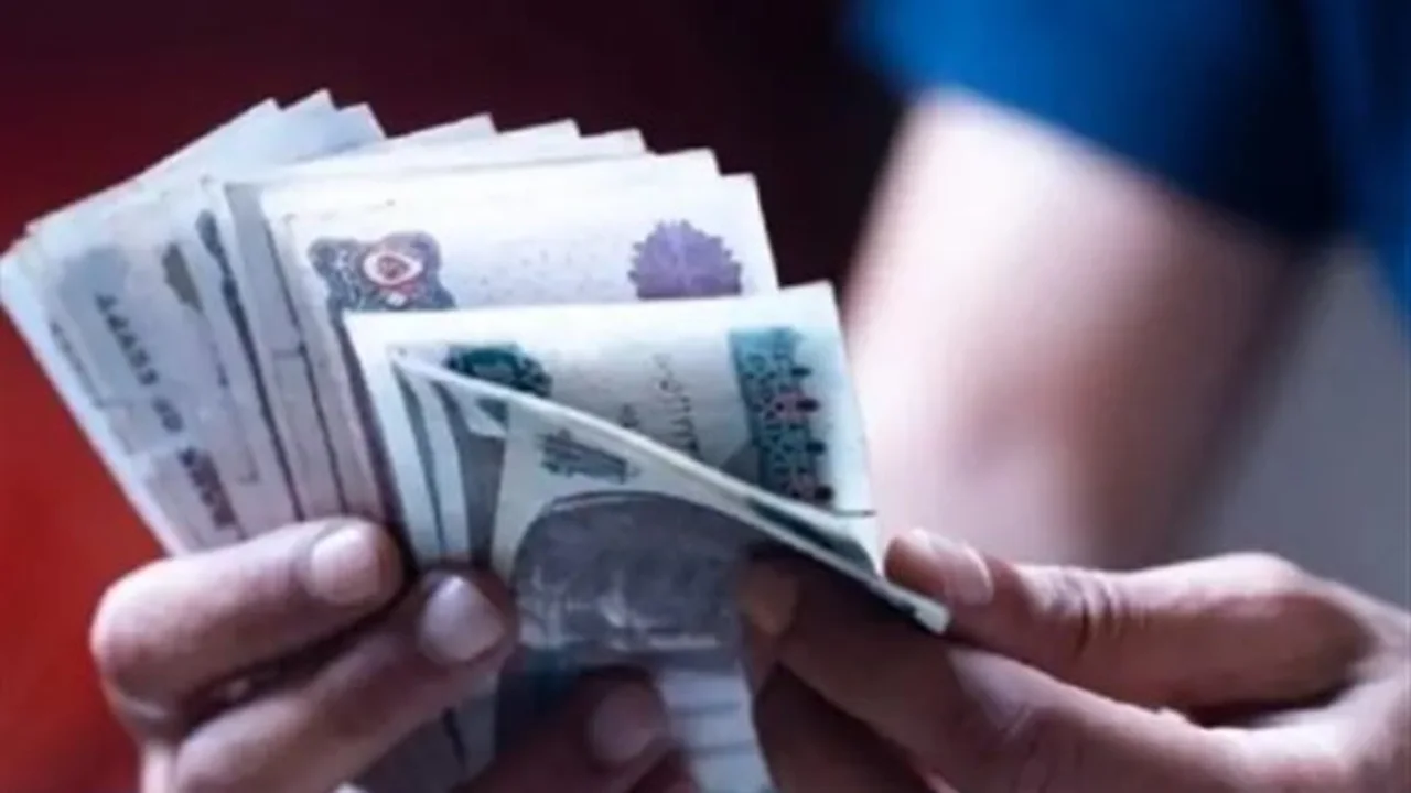 توزيع المعاشات.. منافذ صرف مستحقات شهر يونيو عبر البريد والبنوك ومحافظ الهاتف